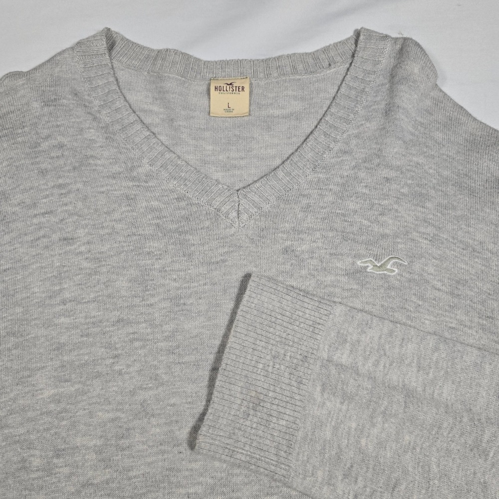 Hollister‎ V-Neck Sweater Gray Large Y2K Soft Knit Preppy Men's